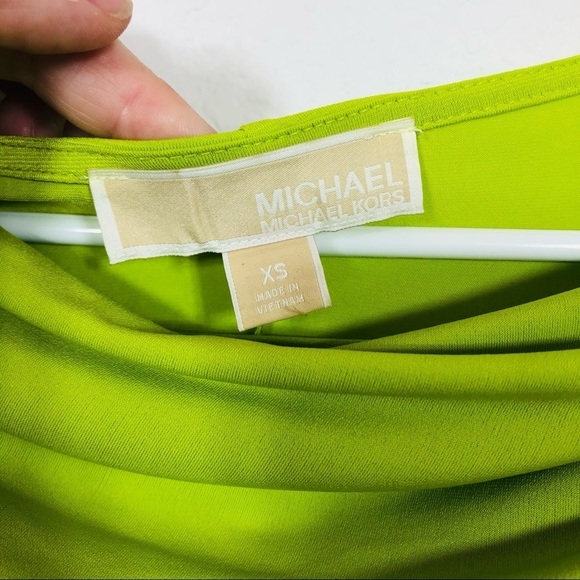 🔥SALE🔥 Michael Kors lime green drapey dress NWOT - Picture 6 of 6